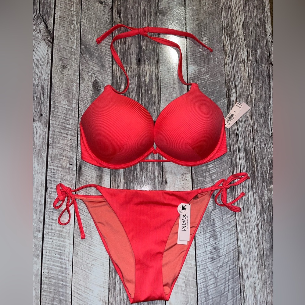 NWT Victoria’s Secret Bombshell Bikini Size 34D and Cheeky Bottoms Size Medium